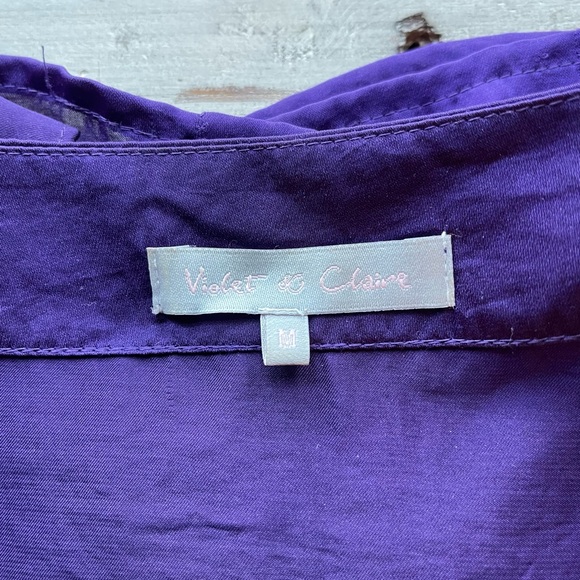 Violet & Claire women’s size medium y2k vintage flowy top - almost a sheer EUC - Picture 3 of 7